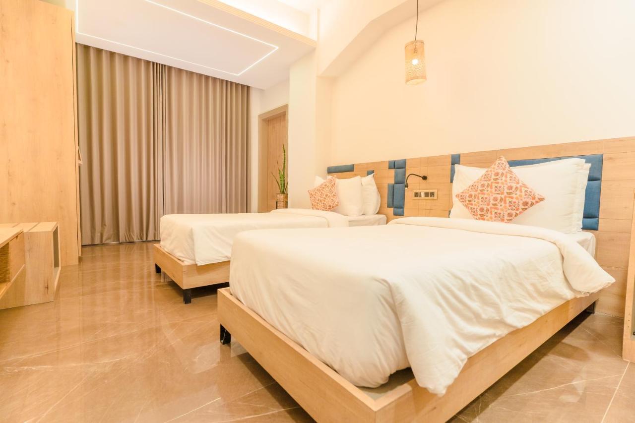 Hotel Mirana , Tinsukia Eksteriør billede